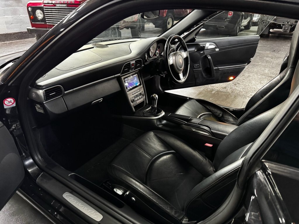 Used Porsche 911 2006 for sale - 78003469: Photo 29