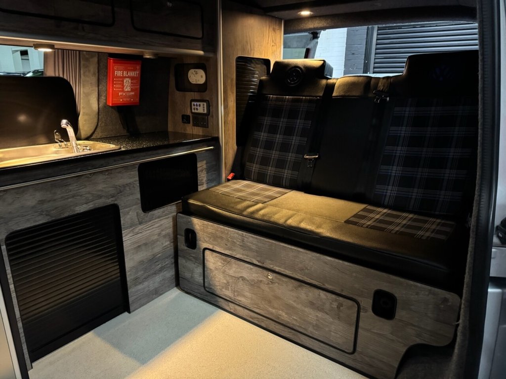 Used Volkswagen Transporter 2016 for sale - 77452371: Photo 14