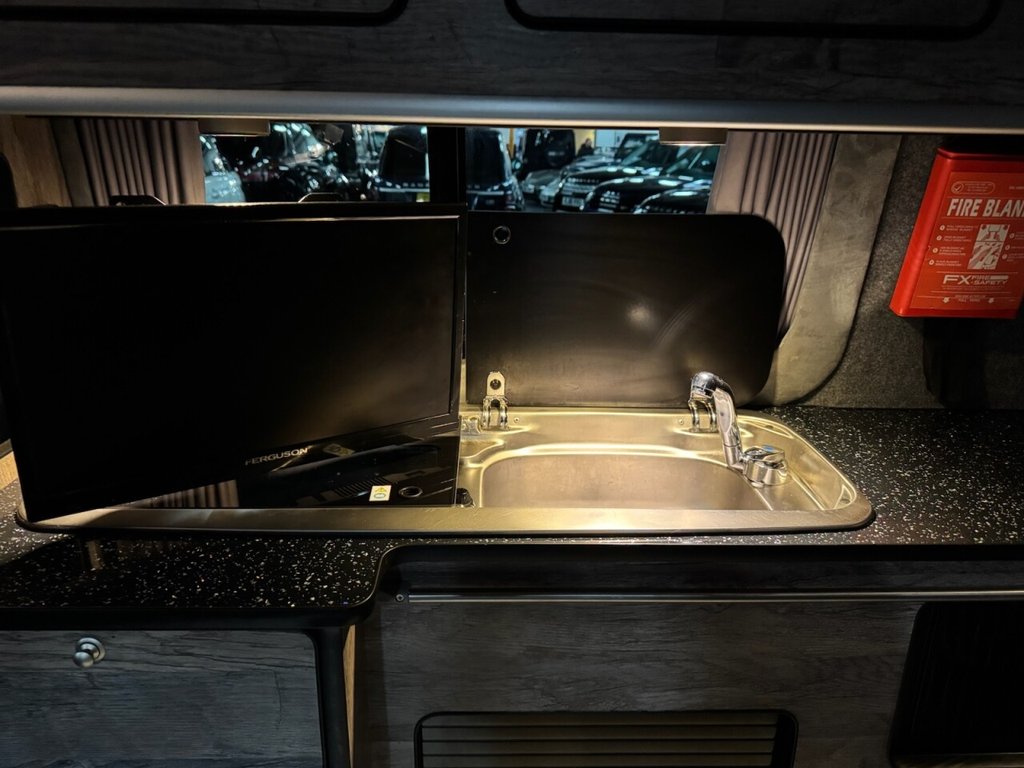 Used Volkswagen Transporter 2016 for sale - 77452371: Photo 20