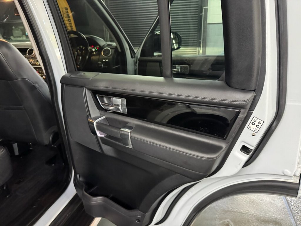 Used Land Rover Discovery 2016 for sale - 76439146: Photo 32