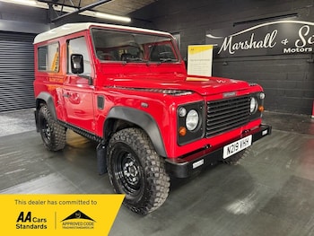 Used Land Rover Defender 1995 for sale - 79209900: Photo