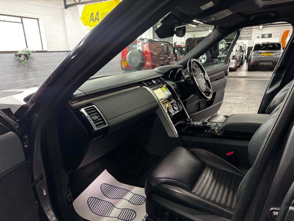 Used Land Rover Discovery 2017 for sale - 78096926: Photo 32