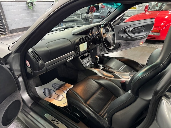 Used Porsche 911 2004 for sale - 75585062: Photo 14