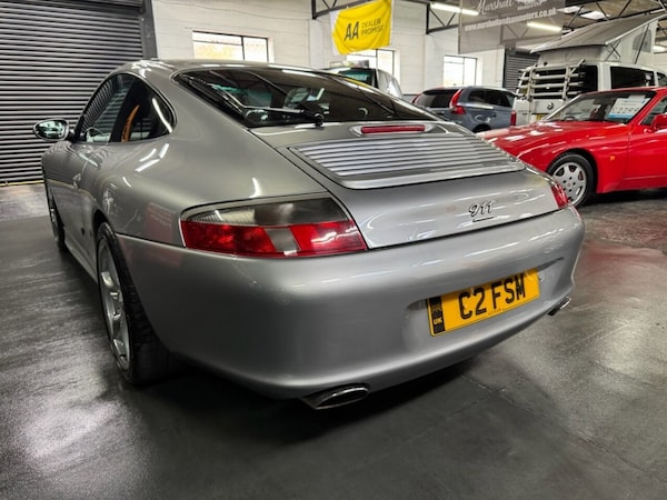 Used Porsche 911 2004 for sale - 75585062: Photo 25