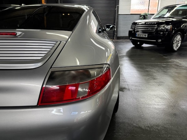 Used Porsche 911 2004 for sale - 75585062: Photo 6