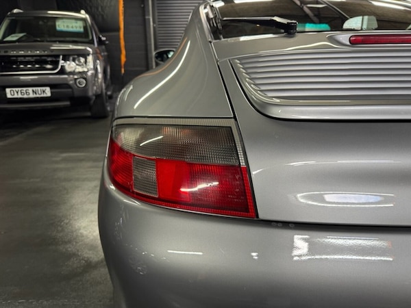 Used Porsche 911 2004 for sale - 75585062: Photo 8