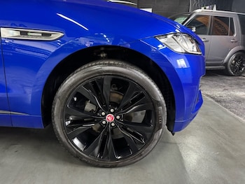 Used Jaguar F-Pace 2019 for sale - 75777089: Photo
