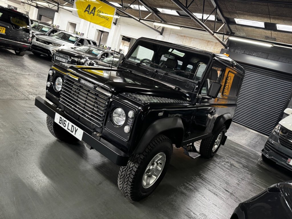 Used Land Rover Defender 90 1985 for sale - 78030703: Photo 11