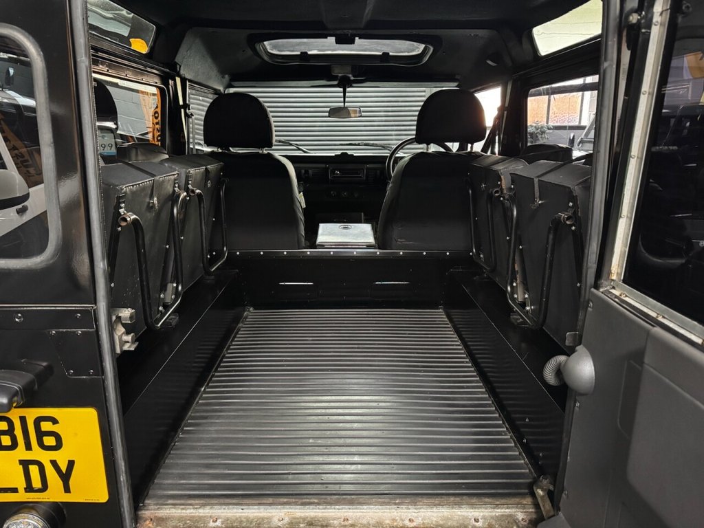 Used Land Rover Defender 90 1985 for sale - 78030703: Photo 16