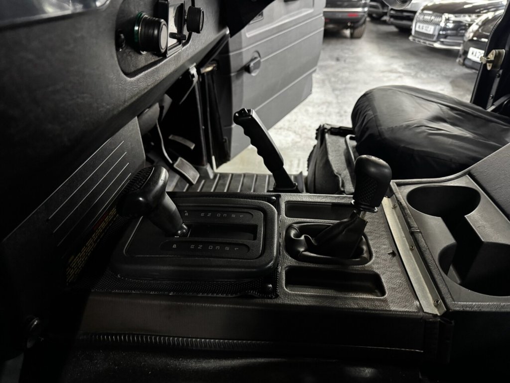 Used Land Rover Defender 90 1985 for sale - 78030703: Photo 18
