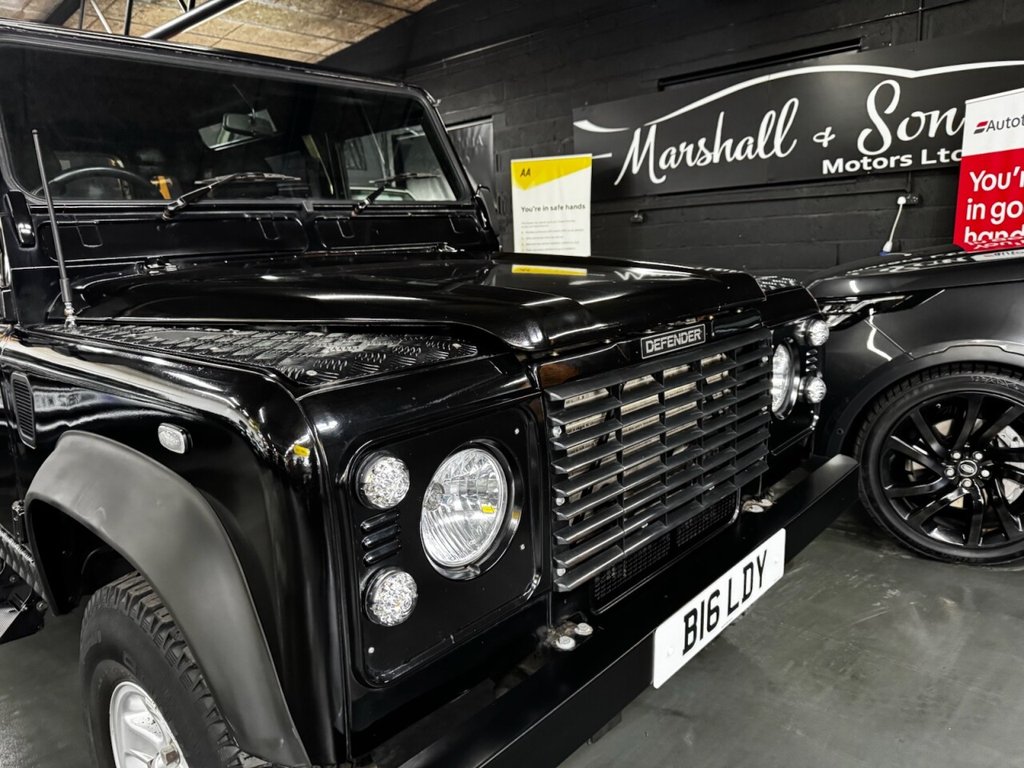 Used Land Rover Defender 90 1985 for sale - 78030703: Photo 4