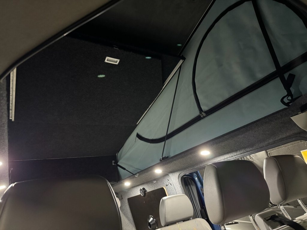 Used Volkswagen Transporter 2010 for sale - 76416908: Photo 20