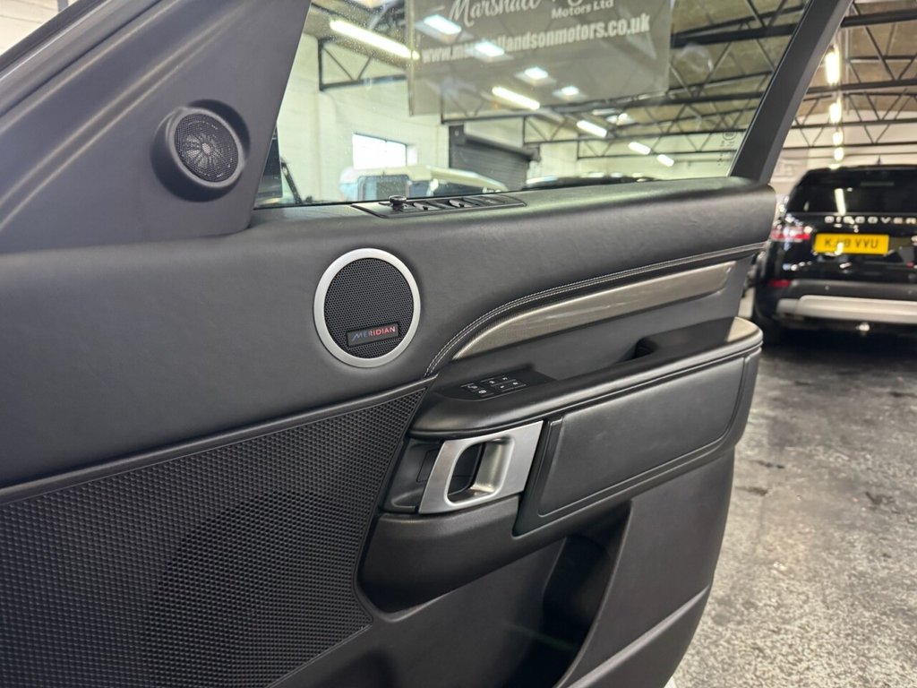 Used Land Rover Discovery 2017 for sale - 76570108: Photo 28