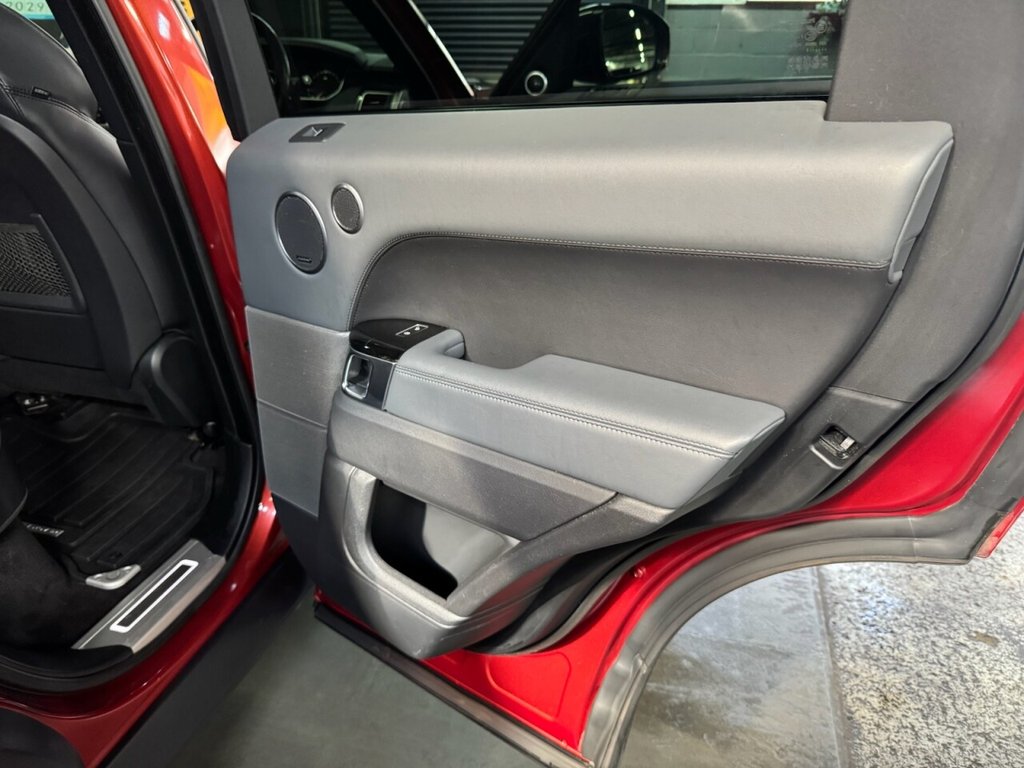 Used Land Rover Range Rover Sport 2014 for sale - 76119227: Photo 34