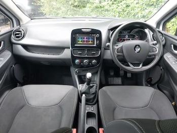 Used Renault Clio 2019 for sale - 79605719: Photo