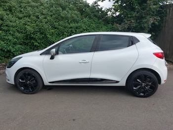 Used Renault Clio 2019 for sale - 79605719: Photo
