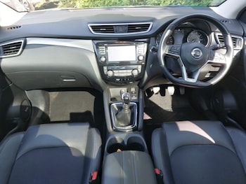 Used Nissan Qashqai 2017 for sale - 75583949: Photo