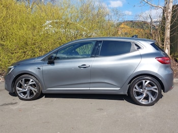 Used Renault Clio 2023 for sale - 78333535: Photo