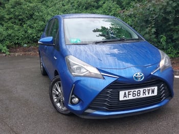 Used Toyota Yaris 2018 for sale - 79714200: Photo