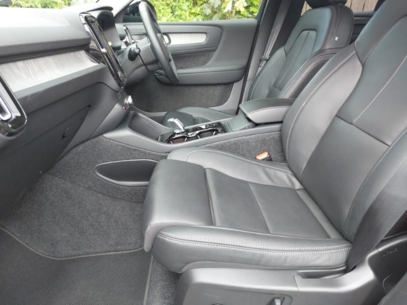 Used Volvo XC40 2024 for sale - 76749183: Photo 5