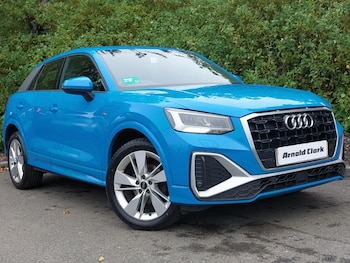 Audi - Q2