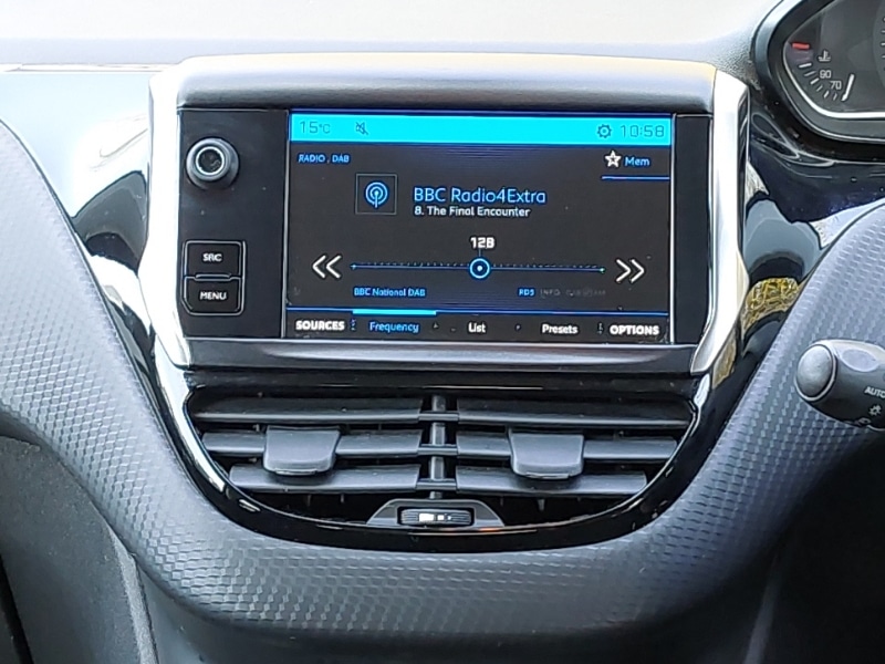 Used Peugeot 208 2017 for sale - 77963911: Photo 10