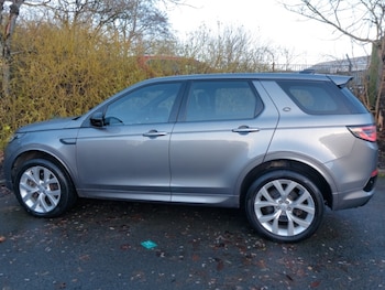 Used Land Rover Discovery Sport 2022 for sale - 77039277: Photo