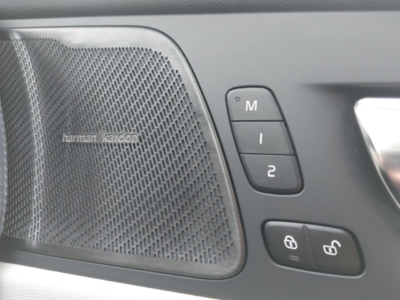 Used Volvo XC60 2024 for sale - 77343027: Photo 12