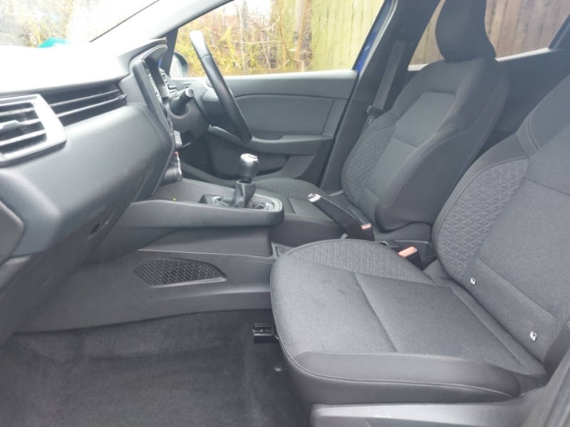 Used Renault Clio 2020 for sale - 77921871: Photo 5