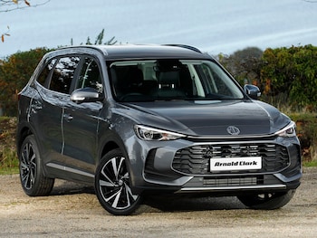 2025 - 1.5 Hybrid+ Trophy 5dr Auto