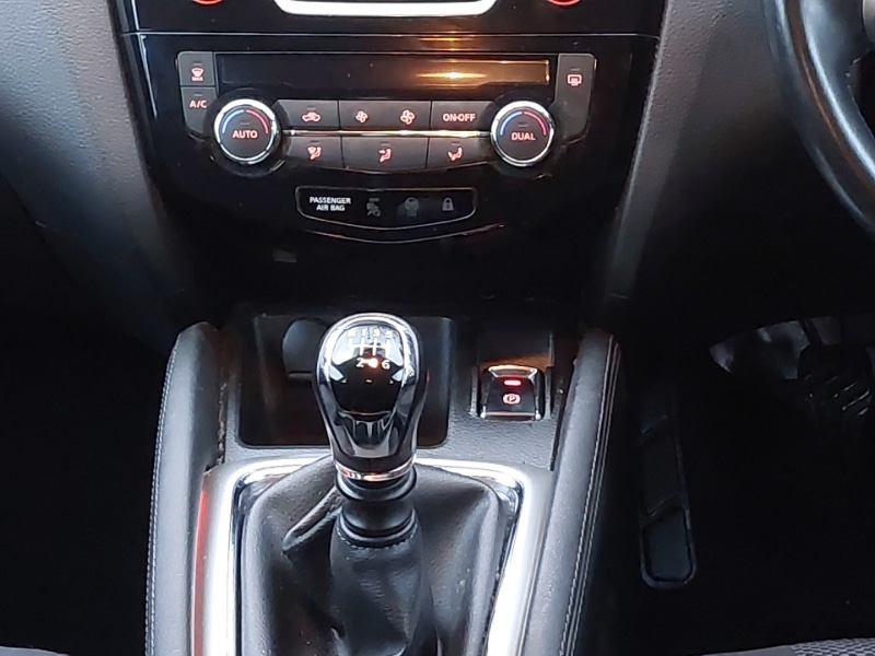 Used Nissan Qashqai 2014 for sale - 77385720: Photo 11