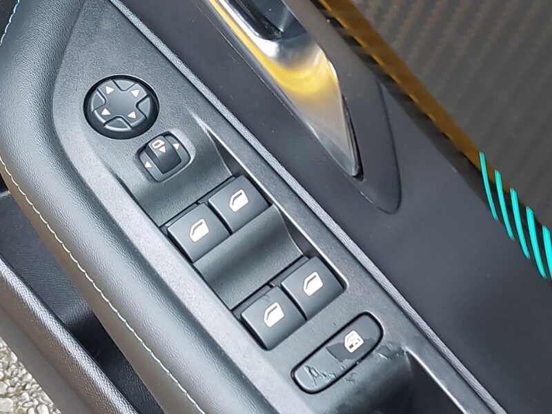 Used Peugeot 208 2023 for sale - 77085652: Photo 12