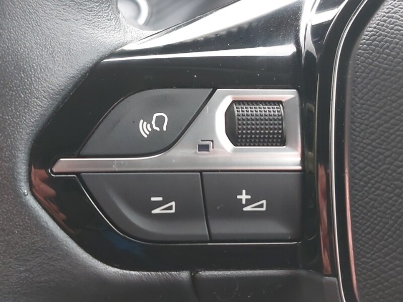 Used Peugeot 208 2023 for sale - 77085652: Photo 18