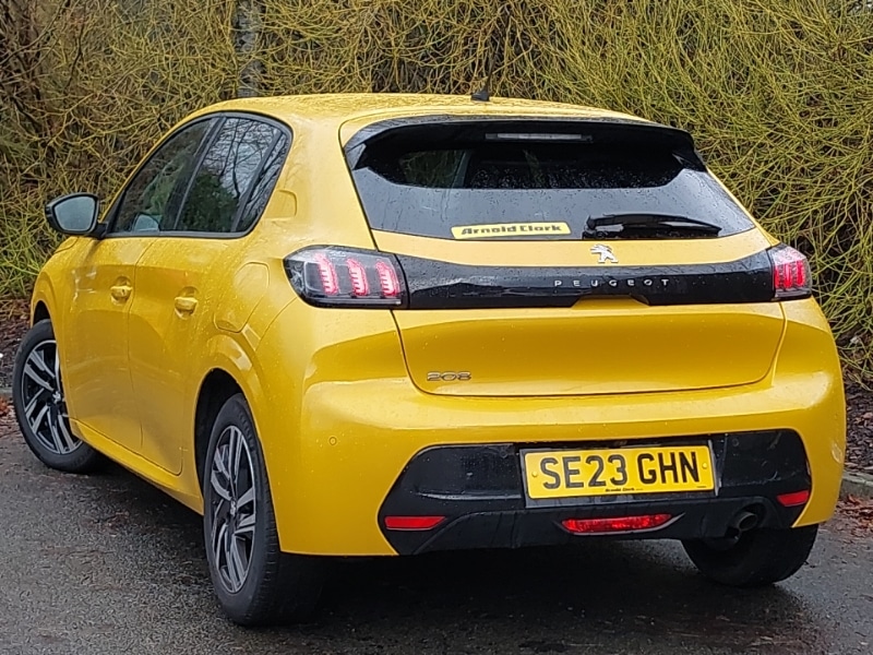 Used Peugeot 208 2023 for sale - 77085652: Photo 3