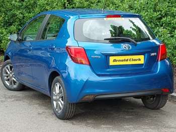 Used Toyota Yaris 2015 for sale - 74882374: Photo