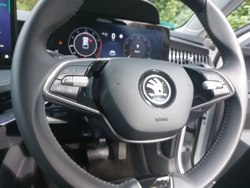 Used Skoda Superb 2024 for sale - 76687739: Photo 7