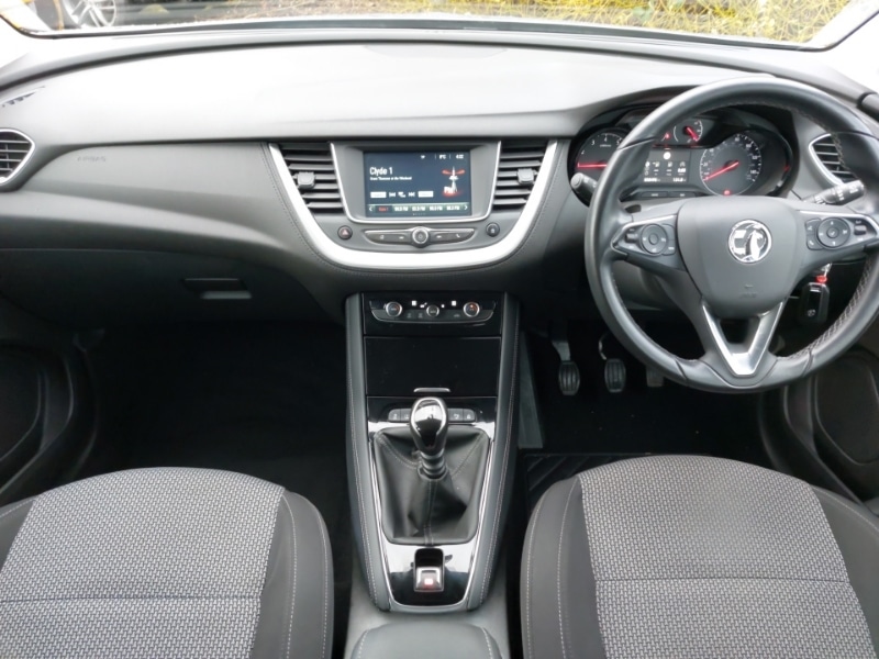 Used Vauxhall Grandland X 2019 for sale - 76846725: Photo 2