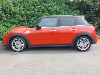 Used MINI Hatch 2020 for sale - 75442546: Photo