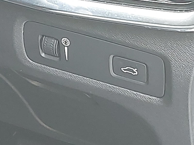 Used Volvo S90 2017 for sale - 76427226: Photo 15