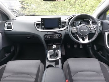 Used Kia XCeed 2023 for sale - 78498172: Photo