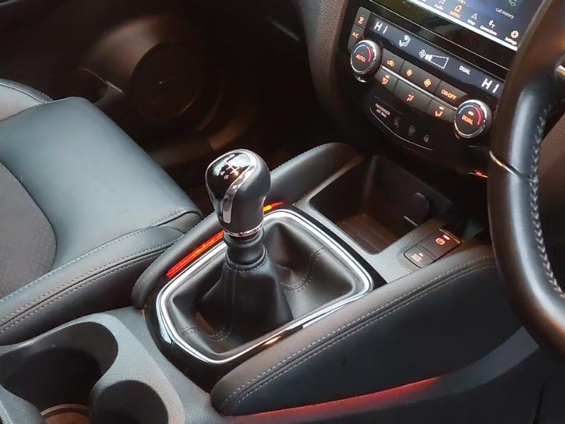 Used Nissan Qashqai 2019 for sale - 77289702: Photo 17