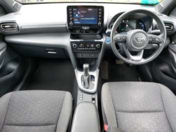 Used Toyota Yaris Cross 2022 for sale - 74545110: Photo