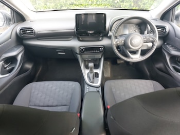Used Toyota Yaris 2024 for sale - 79420008: Photo