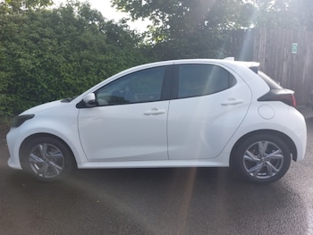 Used Toyota Yaris 2024 for sale - 79420008: Photo