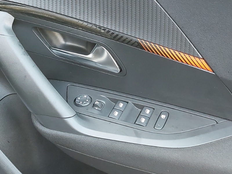 Used Peugeot 2008 2022 for sale - 77299613: Photo 13