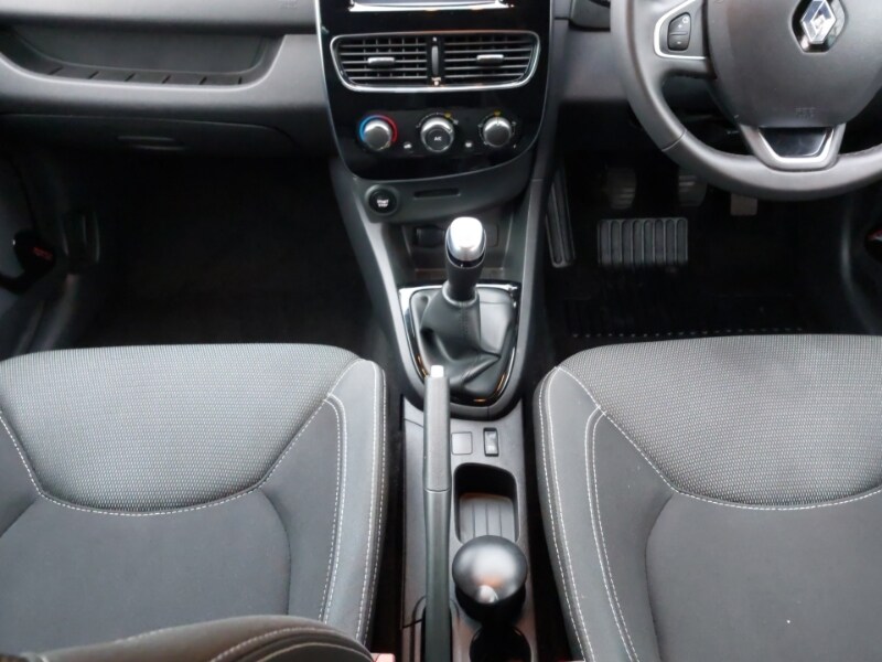 Used Renault Clio 2018 for sale - 77563011: Photo 11