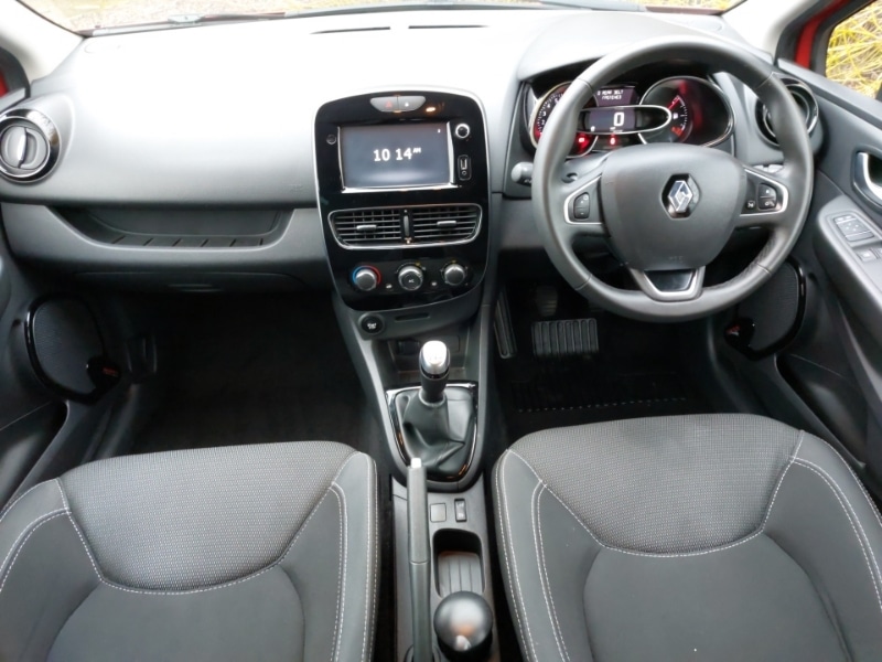 Used Renault Clio 2018 for sale - 77563011: Photo 2