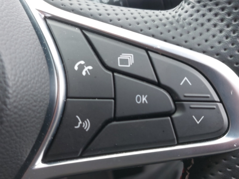 Used Renault Clio 2023 for sale - 77898046: Photo 19