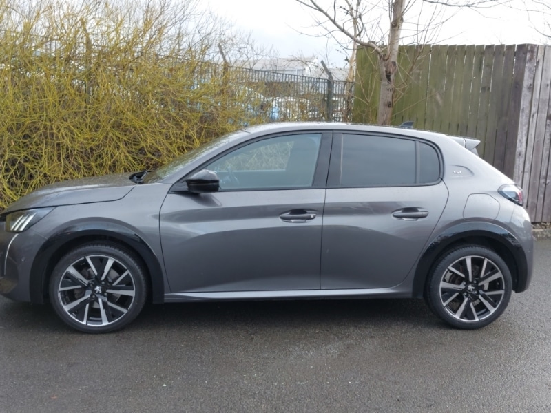 Used Peugeot 208 2022 for sale - 77657001: Photo 4