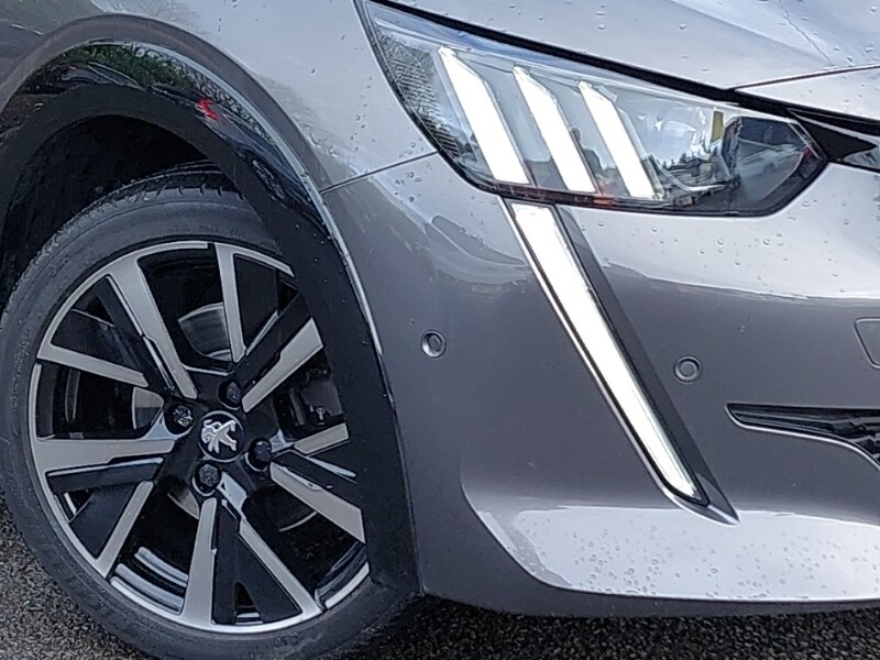 Used Peugeot 208 2022 for sale - 77657001: Photo 9